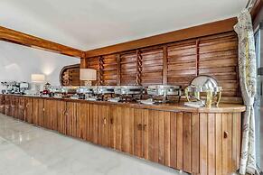 Mount Hartman Bay Estate Private Resort