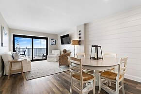 Ocean Breeze East 803