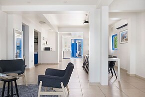 Santorini Villa 9Bd 9B Pool Beach House