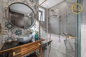 Tokyo Boutique Front Beach Hotel