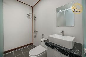 Tokyo Boutique Front Beach Hotel