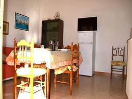 Ureshii Holiday Home in a Two-family Structure in San Foca