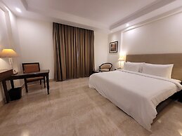 V Sarovar Portico MI Road Jaipur