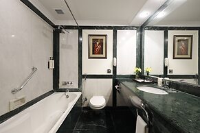 V Sarovar Portico MI Road Jaipur