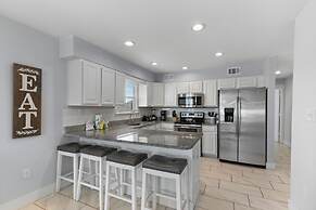 The Herron with Pool