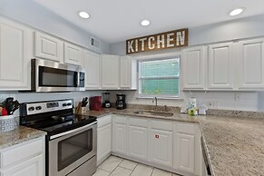 The Herron with Pool