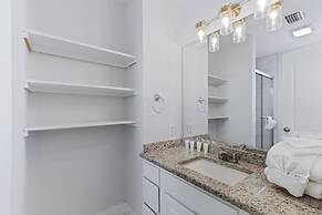 The Herron with Pool