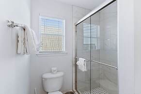 The Herron with Pool