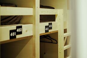 Akasaka Guesthouse HIVE - Hostel