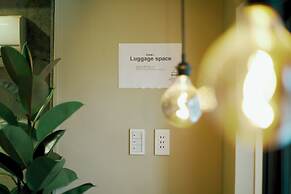 Akasaka Guesthouse HIVE - Hostel