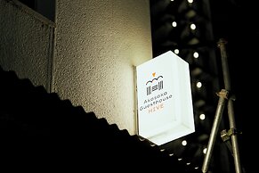Akasaka Guesthouse HIVE - Hostel