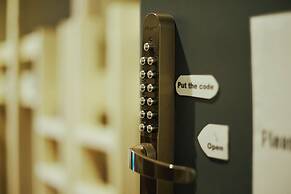 Akasaka Guesthouse HIVE - Hostel