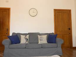 Central 2-bed Flat in Edinburgh