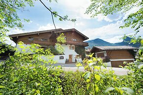 Haus Lesch - Stilvolle Appartements mit tollem Bergblick in Kreuth am