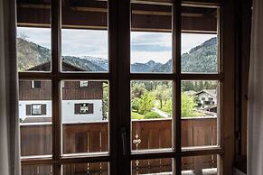 Haus Lesch - Stilvolle Appartements mit tollem Bergblick in Kreuth am