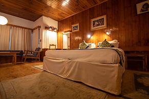 Hotel  Negis Mayflower