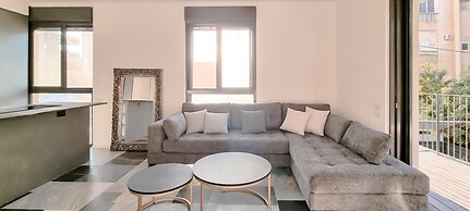 Matmon Cohen Quartz in Tel Aviv-yafo