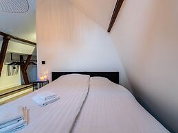 Beautiful Apartment on the First Floor Abcoude