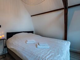 Beautiful Apartment on the First Floor Abcoude