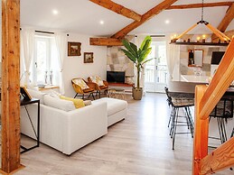Residence Near Esperaza in a Beautiful Area