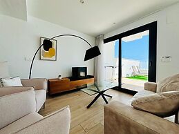 Villa in Finestrat Privezwembad, Zee- en Bergzicht