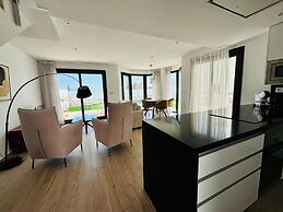 Villa in Finestrat Privezwembad, Zee- en Bergzicht