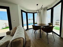 Villa in Finestrat Privezwembad, Zee- en Bergzicht