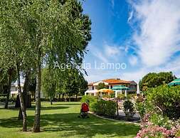 Nice Apartment in Caorle With Balcony