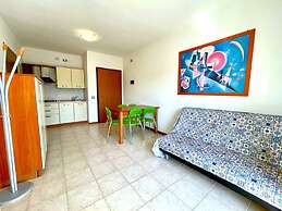 Nice Apartment in Caorle With Balcony