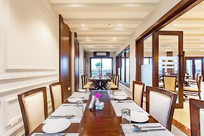 Regenta Resort & Spa By Riverside, Chitwan