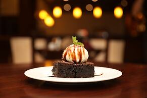 Regenta Resort & Spa By Riverside, Chitwan