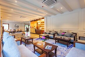 Regenta Resort & Spa By Riverside, Chitwan