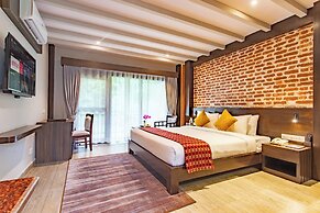 Regenta Resort & Spa By Riverside, Chitwan