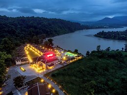 Regenta Resort & Spa By Riverside, Chitwan