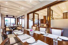 Regenta Resort & Spa By Riverside, Chitwan