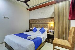 Hotel New Blue Sapphire Residency