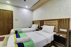 Hotel New Blue Sapphire Residency