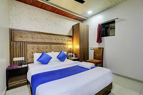 Hotel New Blue Sapphire Residency