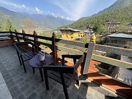 Taktsangri-La