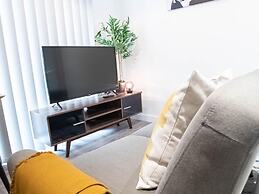 Kelham Island Studio Apartment by Belvilla