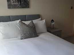 Cityscape Two Bedroom Apartment Ipswich