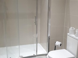 Cityscape Two Bedroom Apartment Ipswich