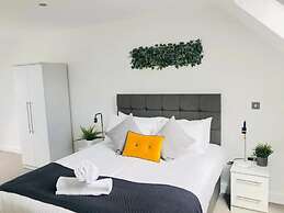 Millennium Gallery 2 Bedroom Space by Belvilla