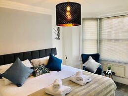 One-bedroom Near Mathematical Bridge by Belvilla