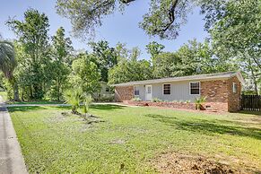 Tallahassee Home w/ Yard < 2 Mi to FSU Campus