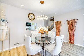 Galloway Townhome w/ Private Deck: Near Casinos!