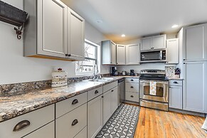 Pet-friendly Home: 29 Mi to Olympic National Park!