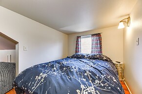 Pet-friendly Home: 29 Mi to Olympic National Park!