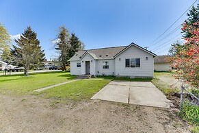 Pet-friendly Home: 29 Mi to Olympic National Park!