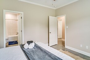 Cozy Crowley Home: Modern Interior, Covered Porch!